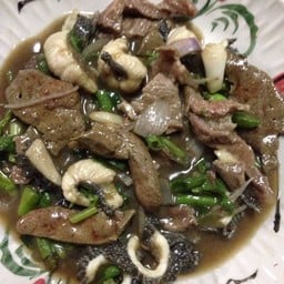 ป๋องไส้ทอด
