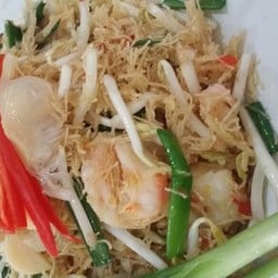 หมี่กรอบ