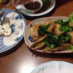 ปีกไก่ทอดเกลืออร่อยมาก