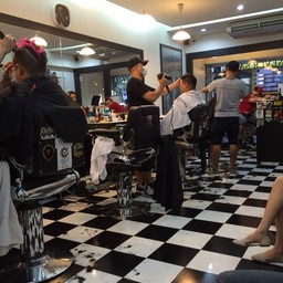 บรรยากาศในร้าน