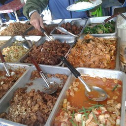 ร้านศรีนวล