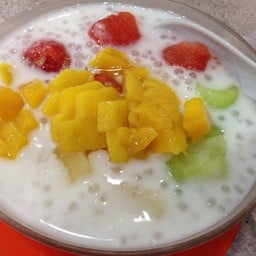 สาคูน้ำมะพร้าว ใส่มะม่วง แตงโม แคนตาลูป