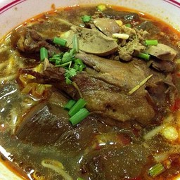เป็ดตุ๋นตระกูลเบ๊