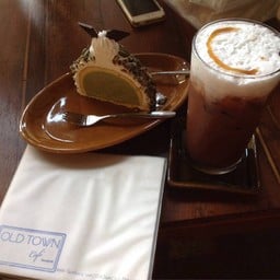 ไอศครีมโรลชาเขียว,chocolate