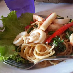 สปาเกตตี้ขี้เมาทะเล