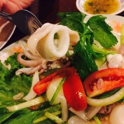 ครัวร้อยป่าพาชิม