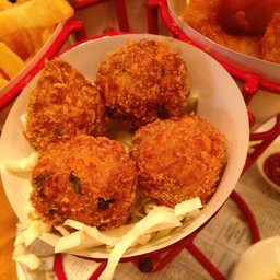Seafood Hush Pups