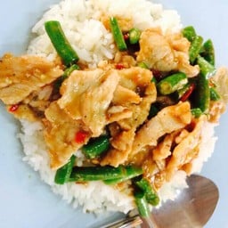 ป้าแสงจันทร์