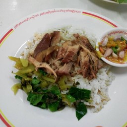 ข้าวขาหมู (ดอนเมือง) โรงอาหารกลาง รพ.ธรรมศาสตร์ รังสิต