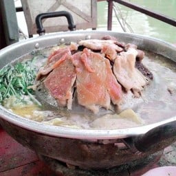 เคียงมอหมูกระทะ