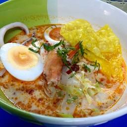 เส้นใหญ่ต้มยำทะเล 35.-