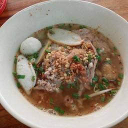 เจ๊ปุ้ยเกาเหลาเลือดหมูตำลึง ซอยวัดด่าน