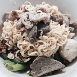 ก๋วยเตี๋ยวเรือบ้านแพน รามอินทรา กม.7