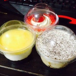 เค้กอร่อย20บาท กาดนัดโลตัสคำเที่ยง