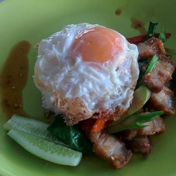 ช. เนื้อตุ๋น หมูตุ๋น Pon Yang Kham