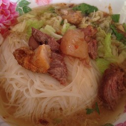 เล็กเนื้อตุ๋น