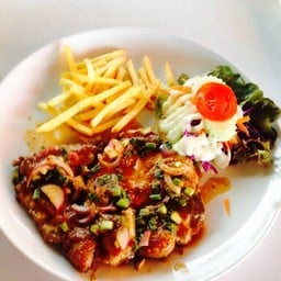 บ้านยินดีโฮมเมดสเต็ก