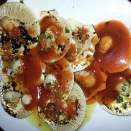 กินไม่ได้เลยต้องราดซอสมะเขือเทศ​เพราะกลัวจะถูกนำไปเสิร์ฟโต๊ะอื่นต่อ