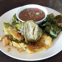 ข้าวแกงอาจารย์ ศรีราชา