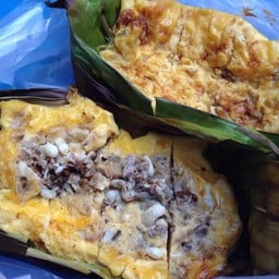 อร่อย 15 บาท ไข่มดแดงกะฮังผึ้ง 