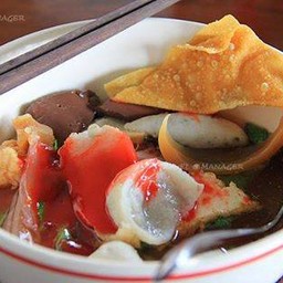 ก๋วยเตี๋ยวคุณแม่ เมก้า พลาซ่าสะพานเหล็ก