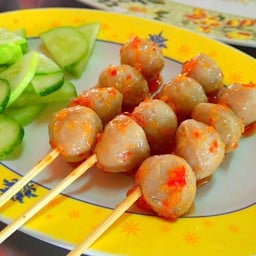 ลูกชิ้นปิ้ง