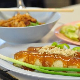 อร่อยมากๆๆๆ ราคาแค่ 40 บาท คุ้มสุดๆเนื้อปูเยอะเครื่องข้างในแน่นฟินทุกคำ