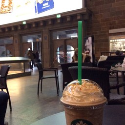 Starbucks Stuttgart Hauptbahnhof