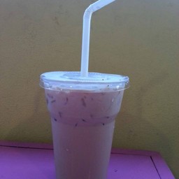 ชาเนสทีนมสด