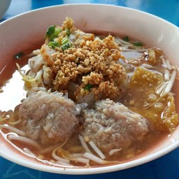 เส้นเล็กต้มยำ (30 บาท)