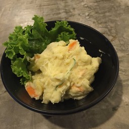 สลัดมันฝรั่ง