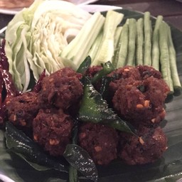 ลาบทอด