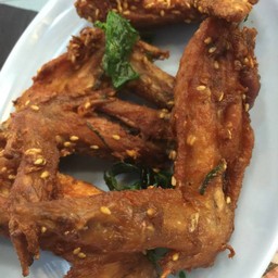 ปีกไก่ทอดกรอบ
