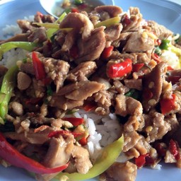 ก๋วยเตี๋ยวเป็ดลุงเชียร