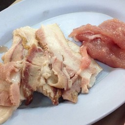 เนื้อหมูหมักนุ่ม+เบค่อน