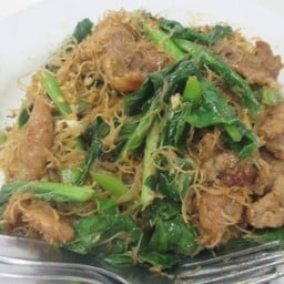 บะหมี่ผัดซีอิ๊ว