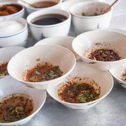 ก๋วยเตี๋ยวเรืออยุธยาหมูน้ำตกรสเด็ด บางนา
