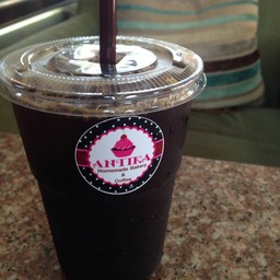 อเมริกาโน่เย็นหวานน้อย 40 บาท