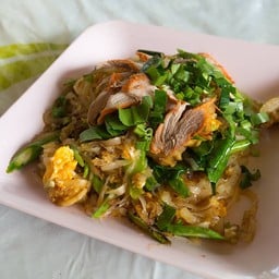 ผัดไทยป้าวุ้น