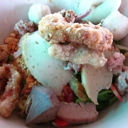 ก๋วยเตี๋ยวหมูป้าแดง