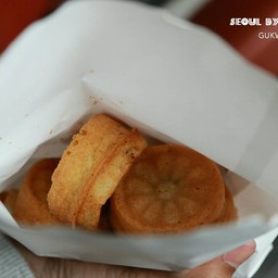 คเยรันปัง ขนมปังไข่ฮงแด