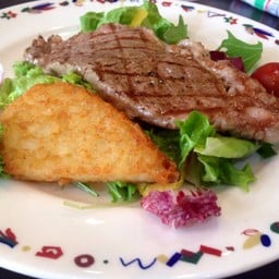 Cafe Restaurant 24