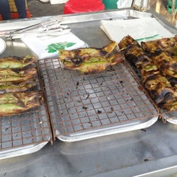 ห่อหมกทะเลย่าง ท่าเทียบเรือหน้าทอน