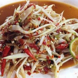 ลาภกลางซอย