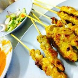 เจ๊แปง สุกี้-คั่วไก่ -