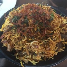 Lucknowi Gosht Dum Biryani 395฿