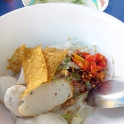 ก๋วยเตี๋ยวต้มยำมะนาว หน้าเซเว่น ตรงข้ามรร.พระหฤทัยดอนเมือง