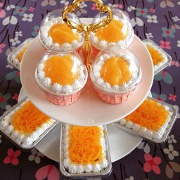 เค้กส้ม vs เค้กฝอยทอง