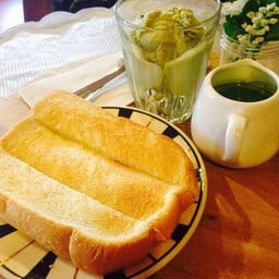 จำชื่อไม่ได้ 555