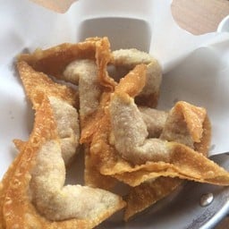 เกี๊ยวหมูเด้ง